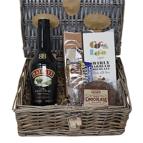 Baileys 35cl & Treats 10 Inch Hamper