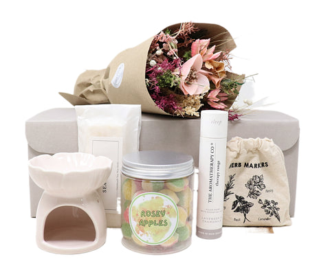 Hamper Gift Box with Flower Bouquet & Gifts