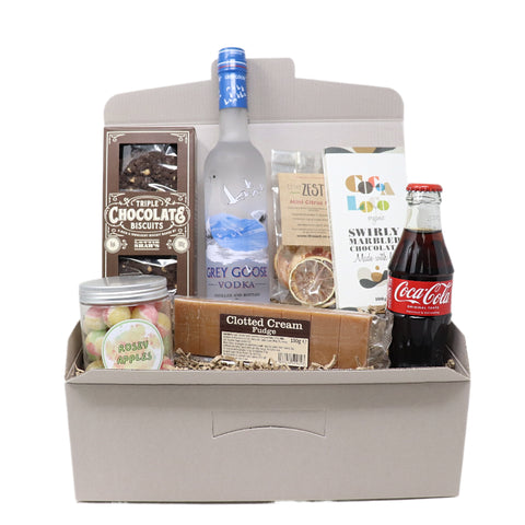 Grey Goose Vodka 35cl Alcohol Gift Box & Treats